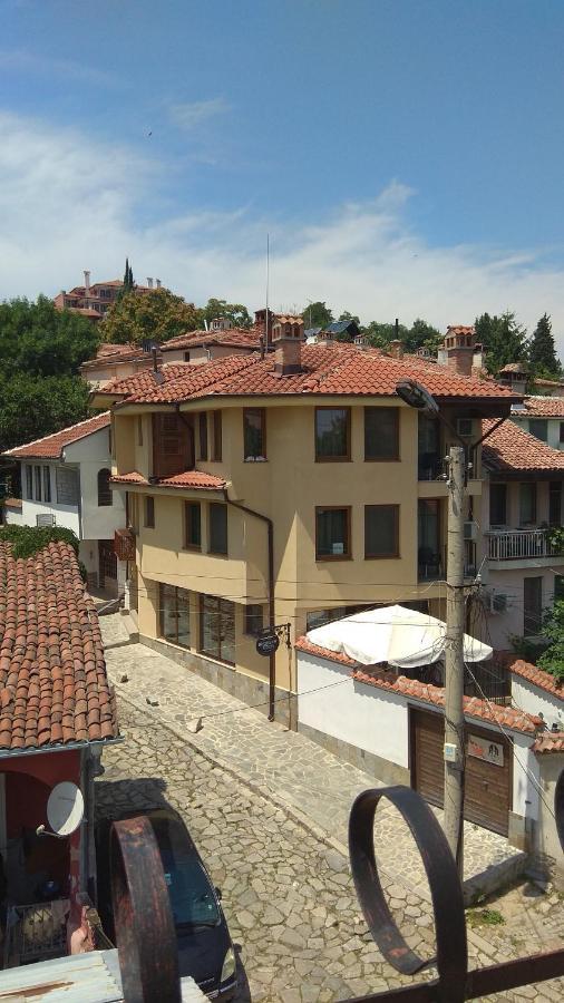 Roots Hotel And Wine Bar Plovdiv Bagian luar foto