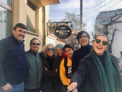 Roots Hotel And Wine Bar Plovdiv Bagian luar foto